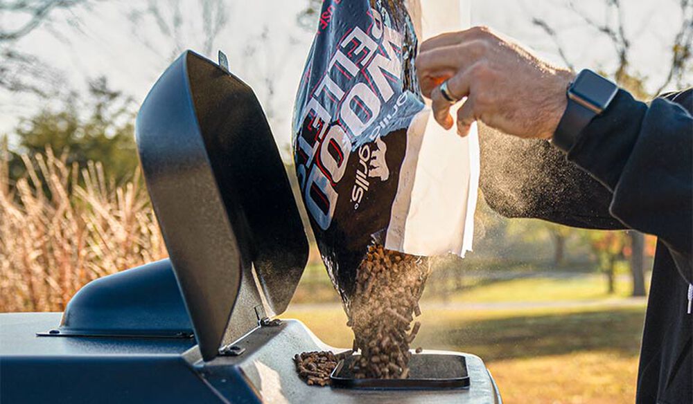 Mammoth Vertical Pellet Smoker